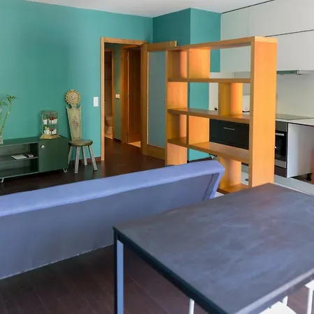 Doze Casas *